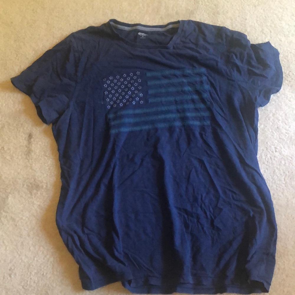 Old Navy Tee Shirt